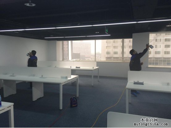 易車網(wǎng)公司裝修除甲醛案例 圖片20.png